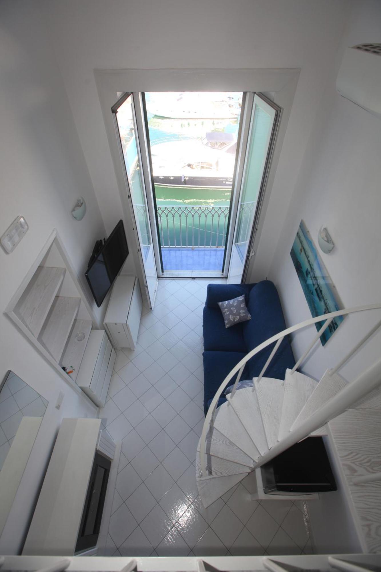 Riva Destra Home By Domusextra Ischia Luaran gambar